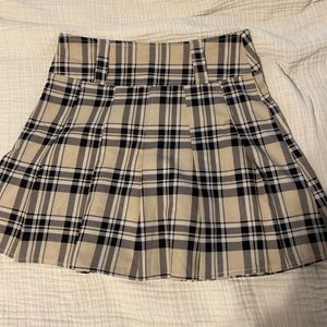Plaid mini skirt